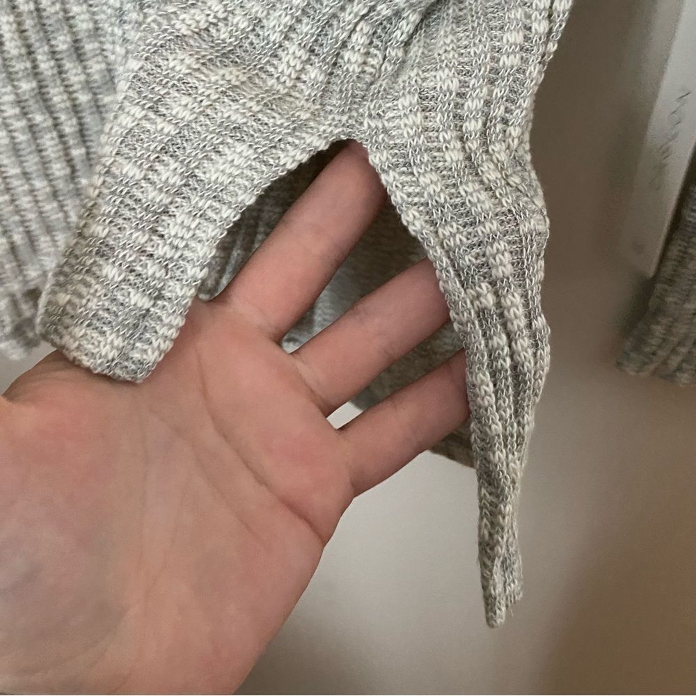 Caslon Sweater V-Neck Gray White Knit Marled Ribbed Casual Neutral - Picture 4 of 10